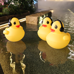16 inch Glow Duck Pool Light Inflatable Solar Powered